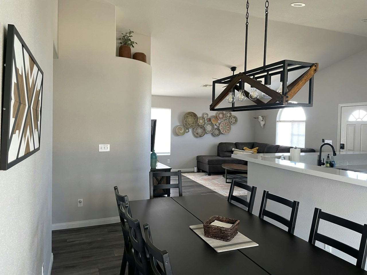 3636 Lexington Avenue - Photo 5 of 22