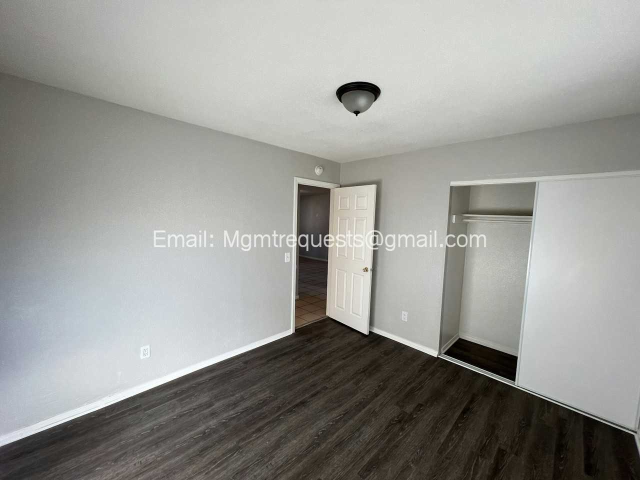 850 Prescott Way, Unit D - Photo 5 of 11