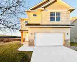 1031 45th Ave Ne #NA - Photo 1 of 1