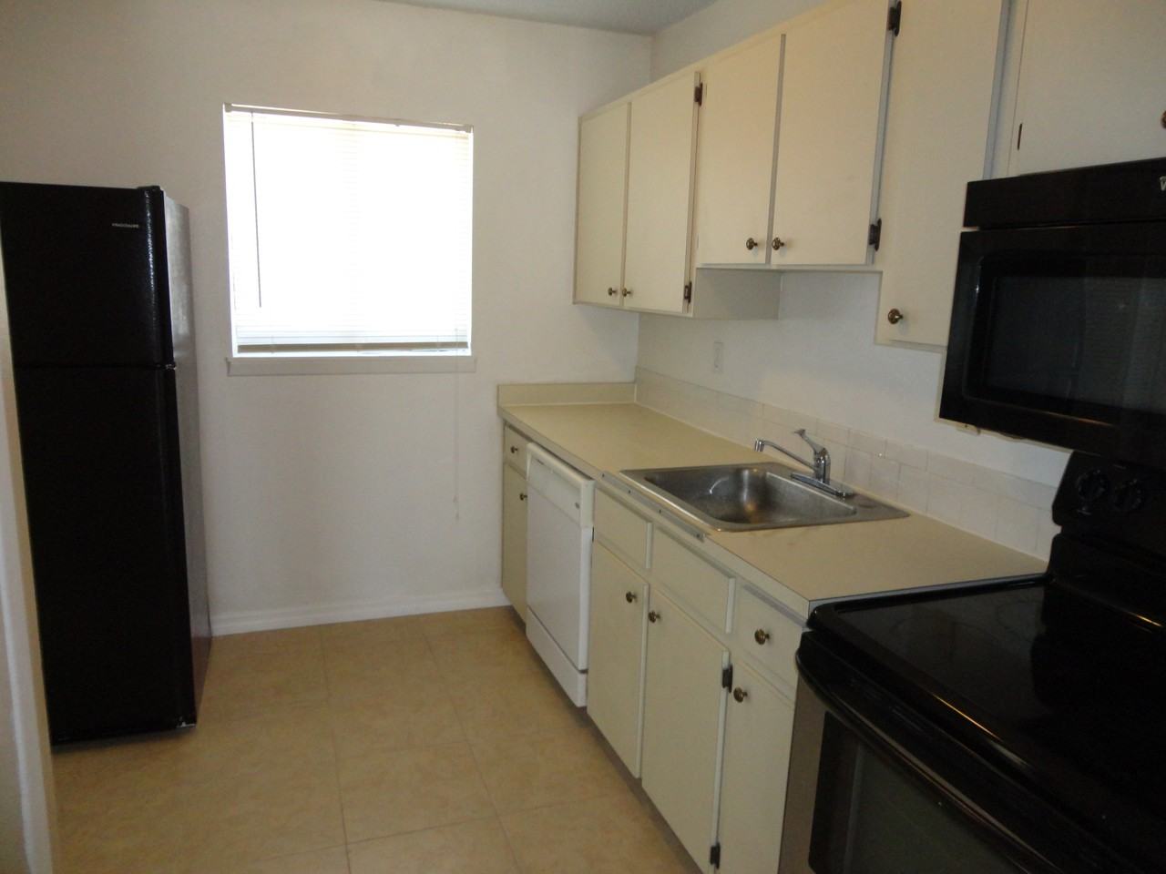 22630 Gage Loop #7 - Photo 3 of 14