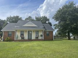 featured image of 4223 Rose Hill Dr #NA