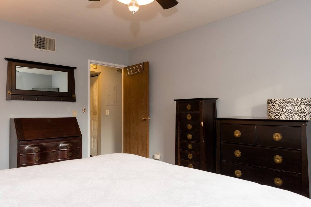 3330 South Ammons Street, Unit Bld 10 Unit 207 - Photo 7 of 14