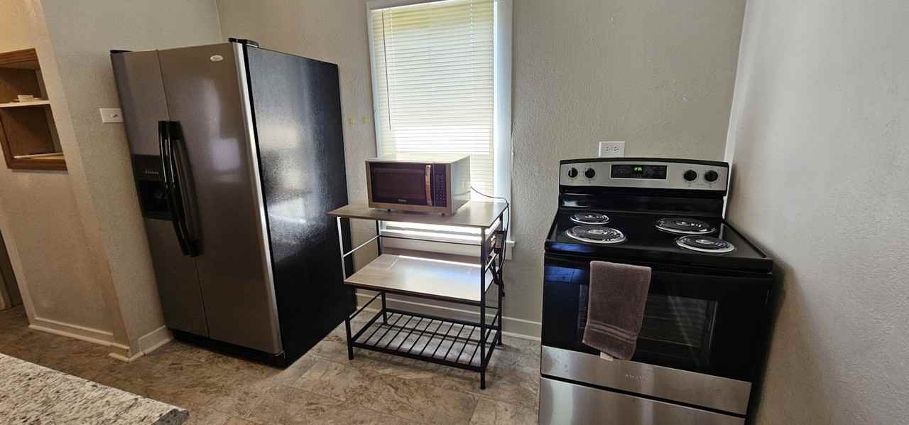 2414 N Atlantic St - Photo 6 of 10