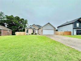 featured image of 2846 Eaglecrest Cir