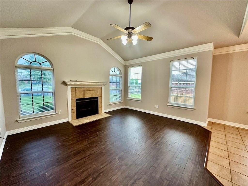 2846 Eaglecrest Cir - Photo 5 of 35
