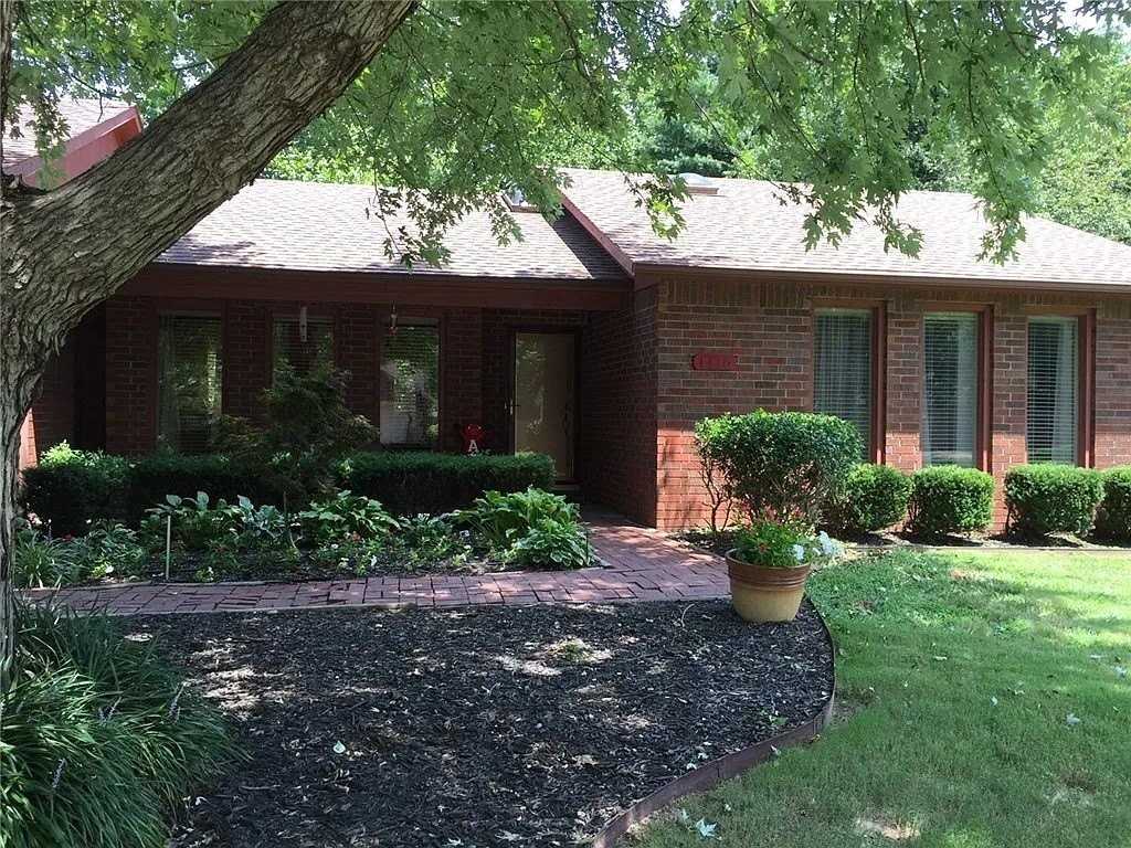 1416 E Briarcliff St - Photo 2 of 7