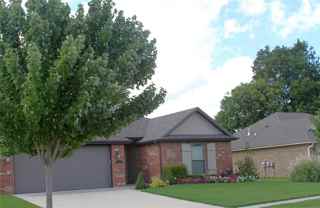 1417 S Blue Willow Ave - Photo 1 of 1