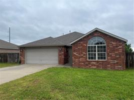 featured image of 121 Willow Dr