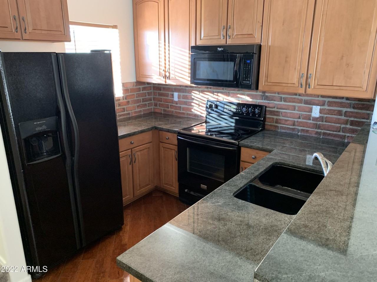 3031 W Sand Flower Dr - Photo 4 of 16