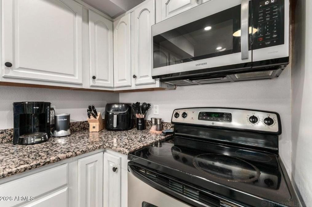 12440 N 20th St - Photo 7 of 32