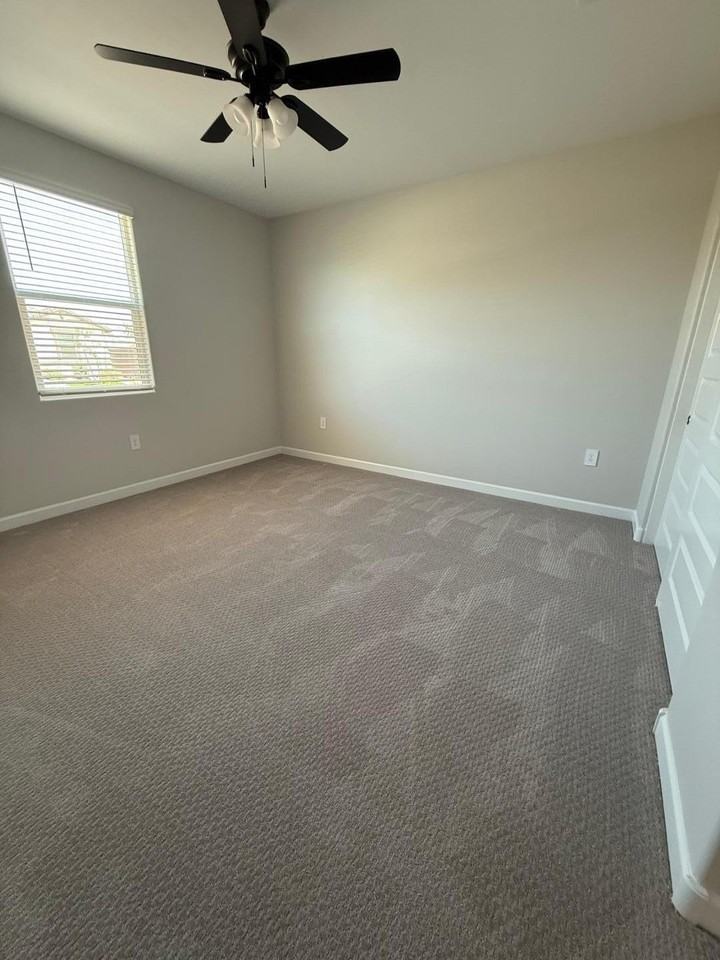 2229 W Starfire Ave - Photo 7 of 9