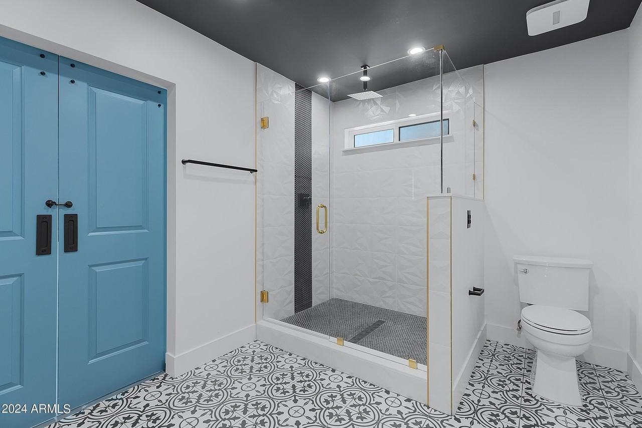 7308 E Granada Rd - Photo 3 of 39