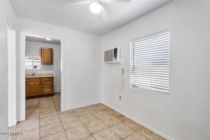 412 W 9th St - Photo 7 of 7