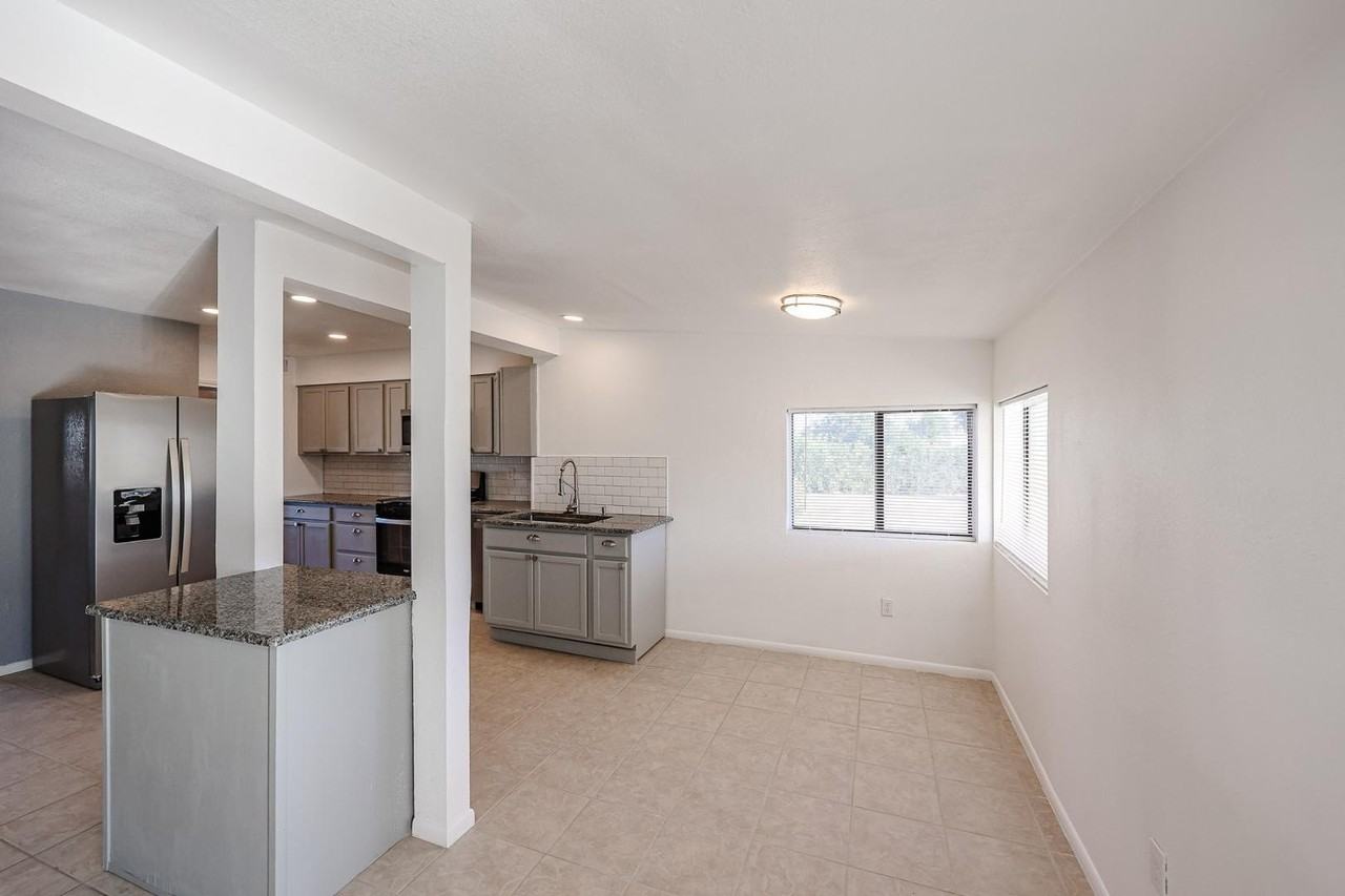 11417 N Hacienda Dr - Photo 6 of 41