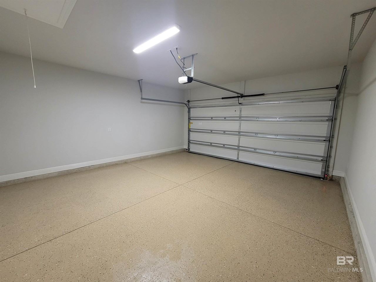 1349 Aldon St - Photo 2 of 20