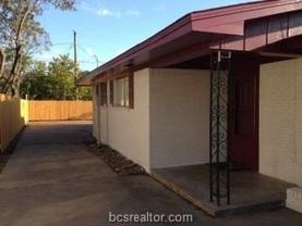 108 Moss St - Photo 1 of 1