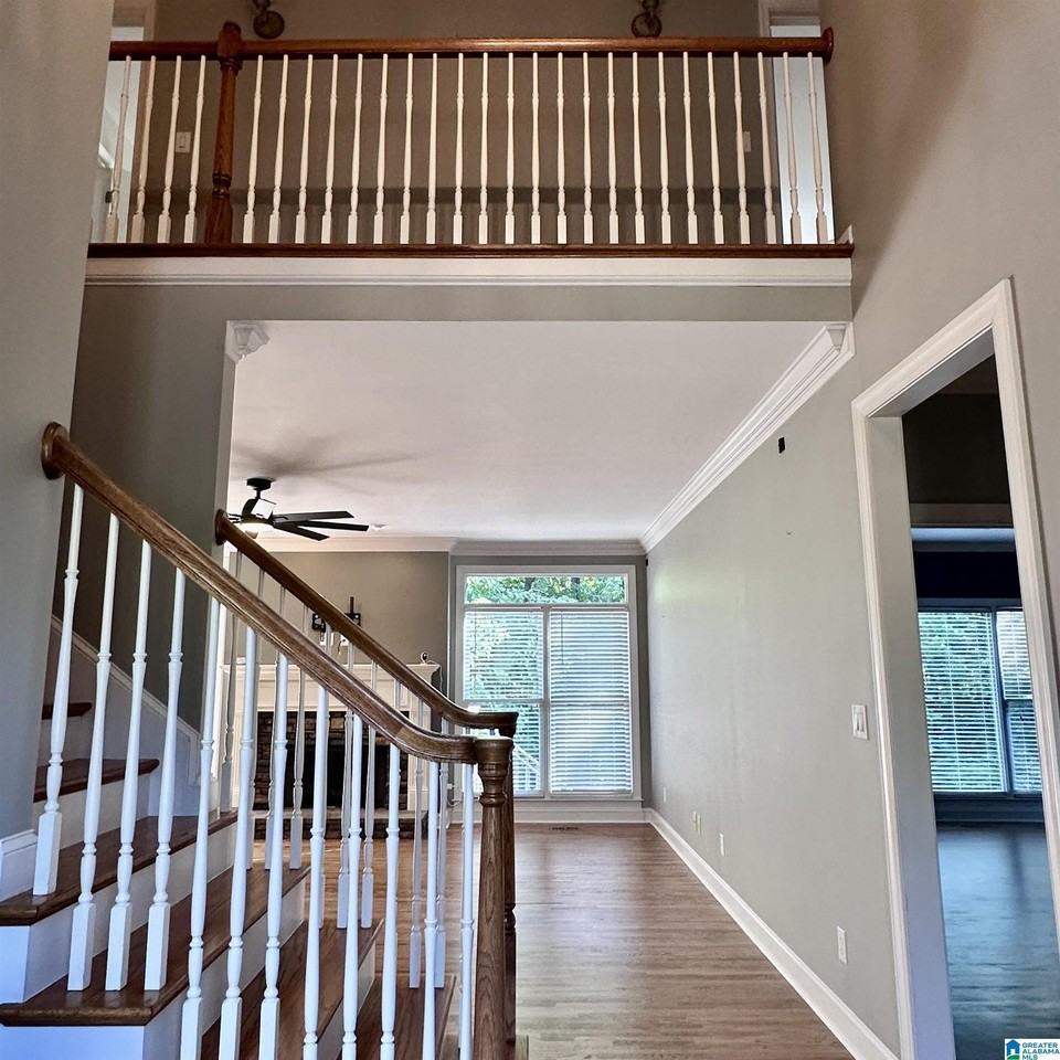 5982 Valley Way - Photo 3 of 50