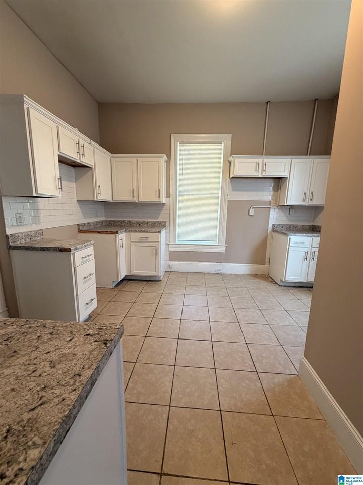 3017 Ensley 5 Points W Ave - Photo 4 of 14