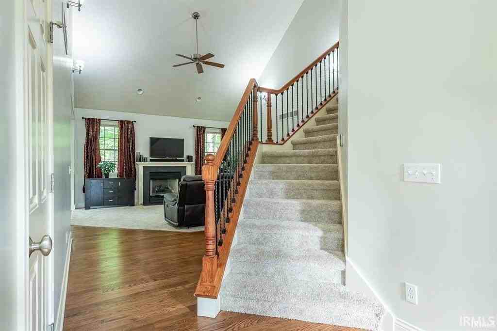 1532 S Andrew Cir - Photo 4 of 23