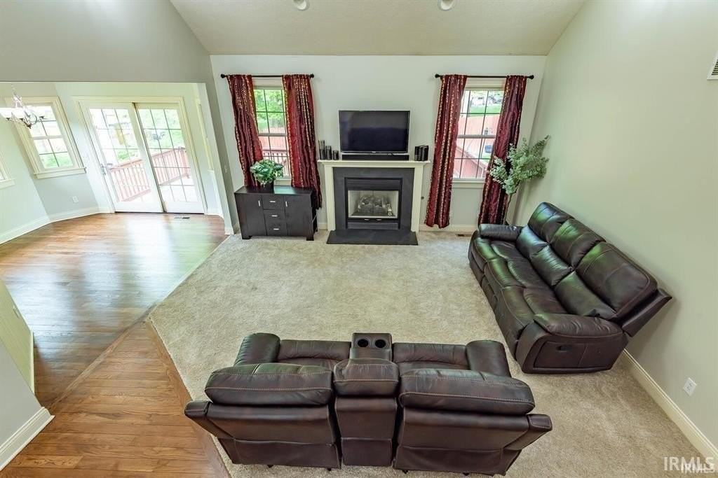 1532 S Andrew Cir - Photo 5 of 23