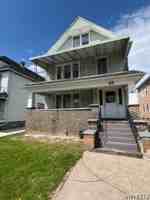 featured image of 46 Norwalk Ave #UPPER