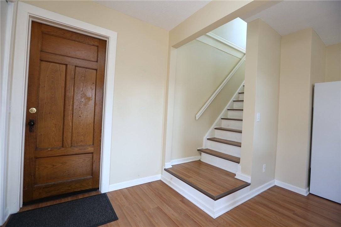 733 University Ave #3 - Photo 3 of 24