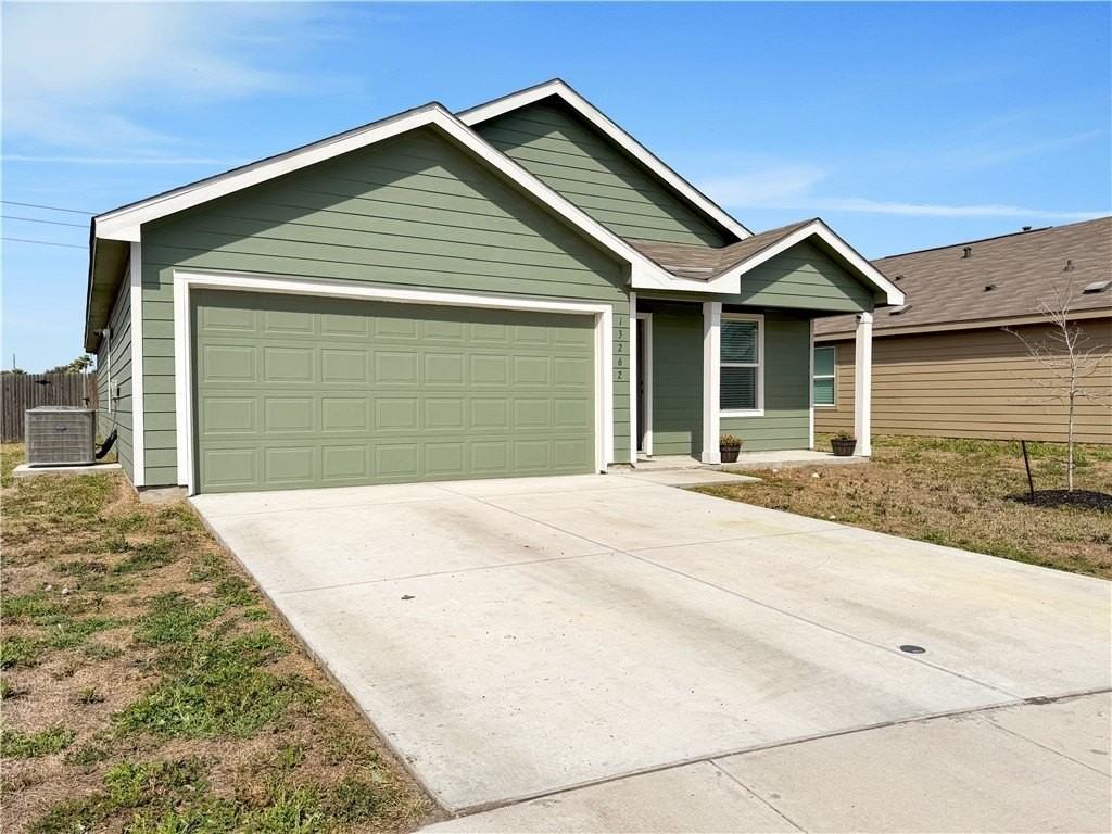 13262 Wrangler St - Photo 2 of 27