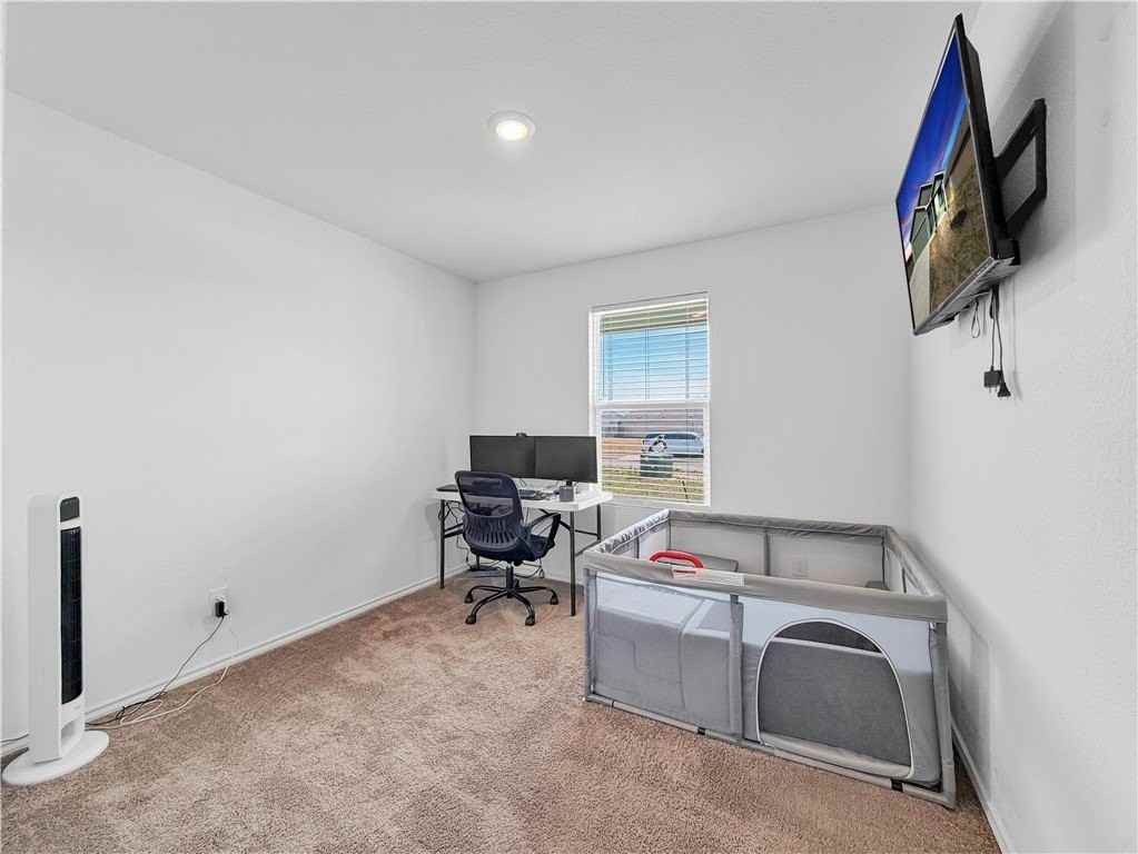 13262 Wrangler St - Photo 4 of 27