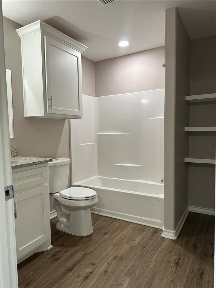 4241 Green Grove Dr - Photo 7 of 10