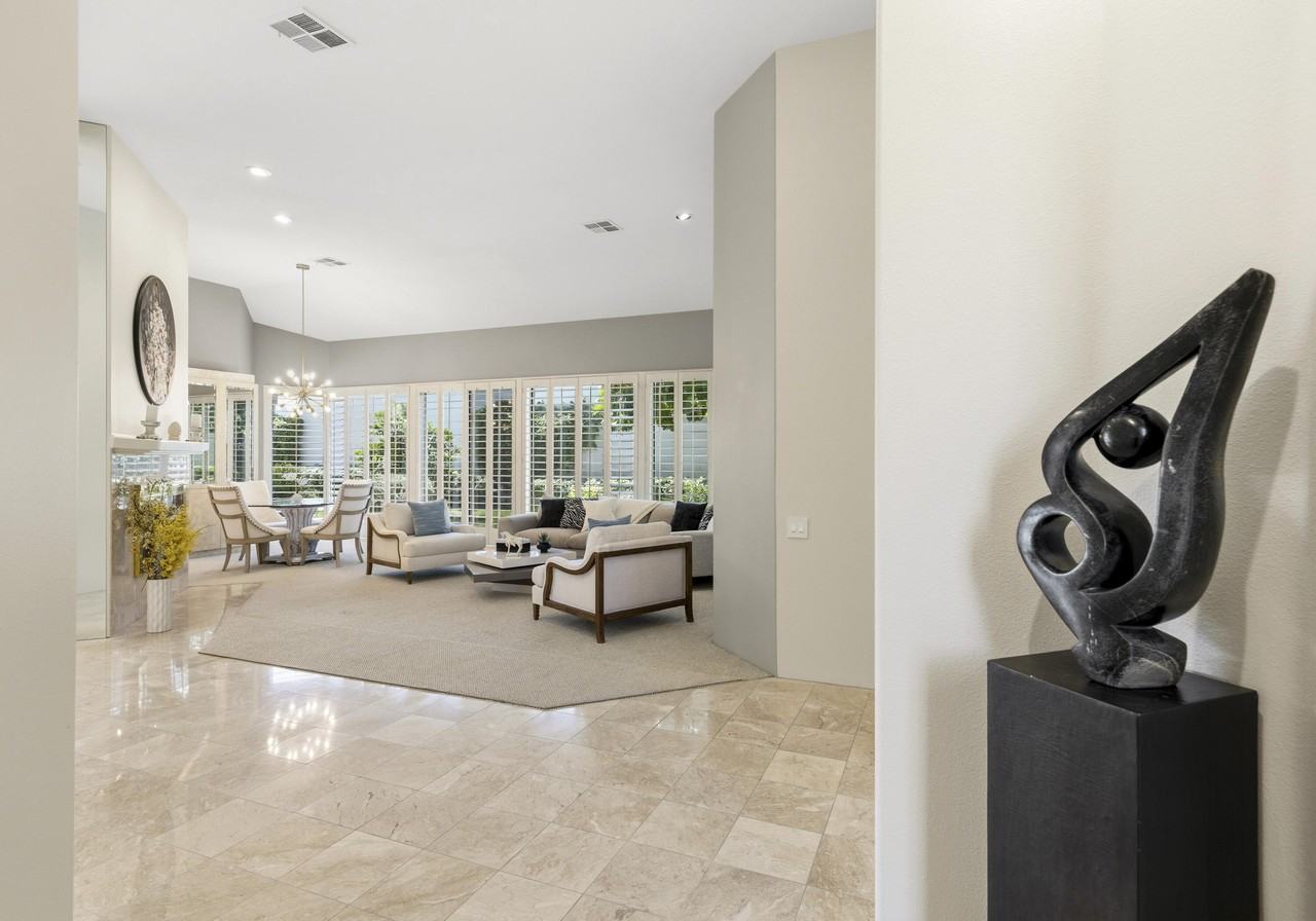75105 Spyglass Dr - Photo 4 of 33