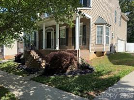 15622 Troubadour Ln - Photo 1 of 1