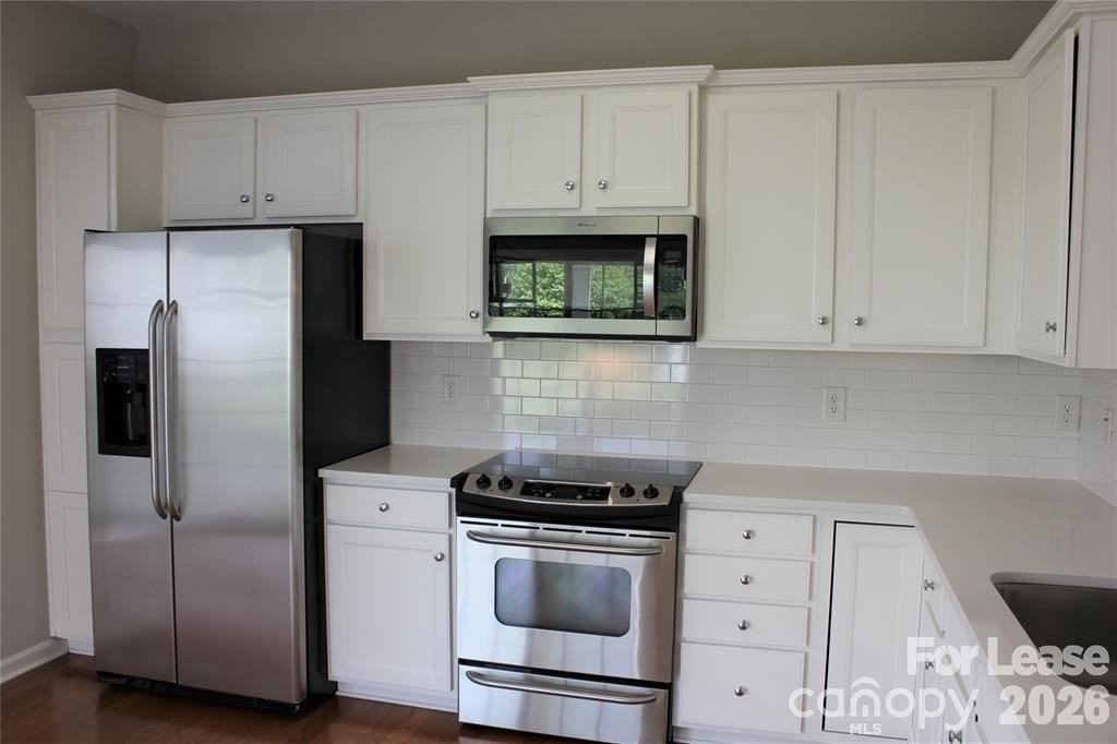 17534 Hawks View Dr - Photo 3 of 30