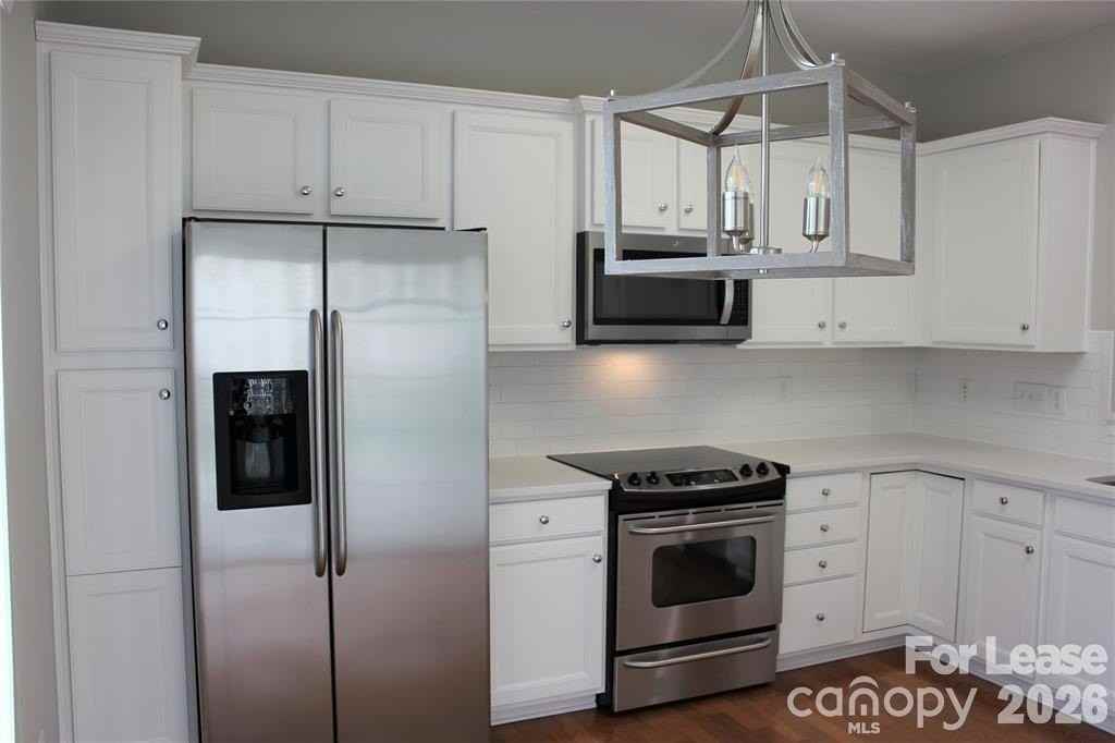 17534 Hawks View Dr - Photo 5 of 30