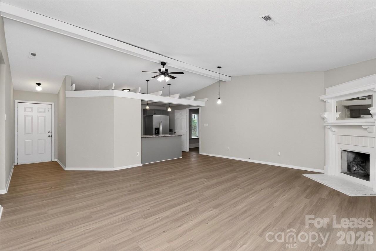 6300 Dwightware Blvd - Photo 2 of 16