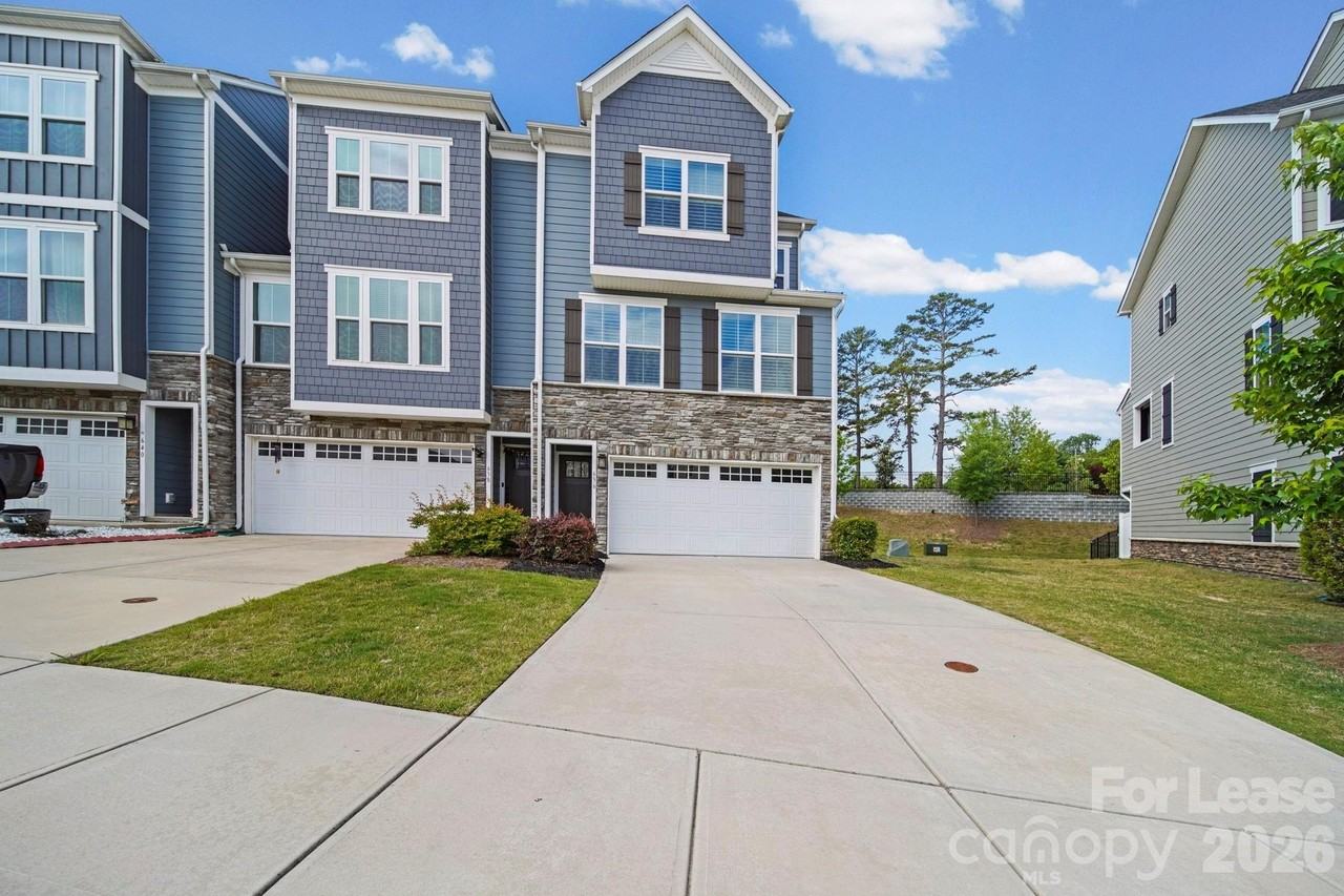 636 Crudent Rd - Photo 3 of 41