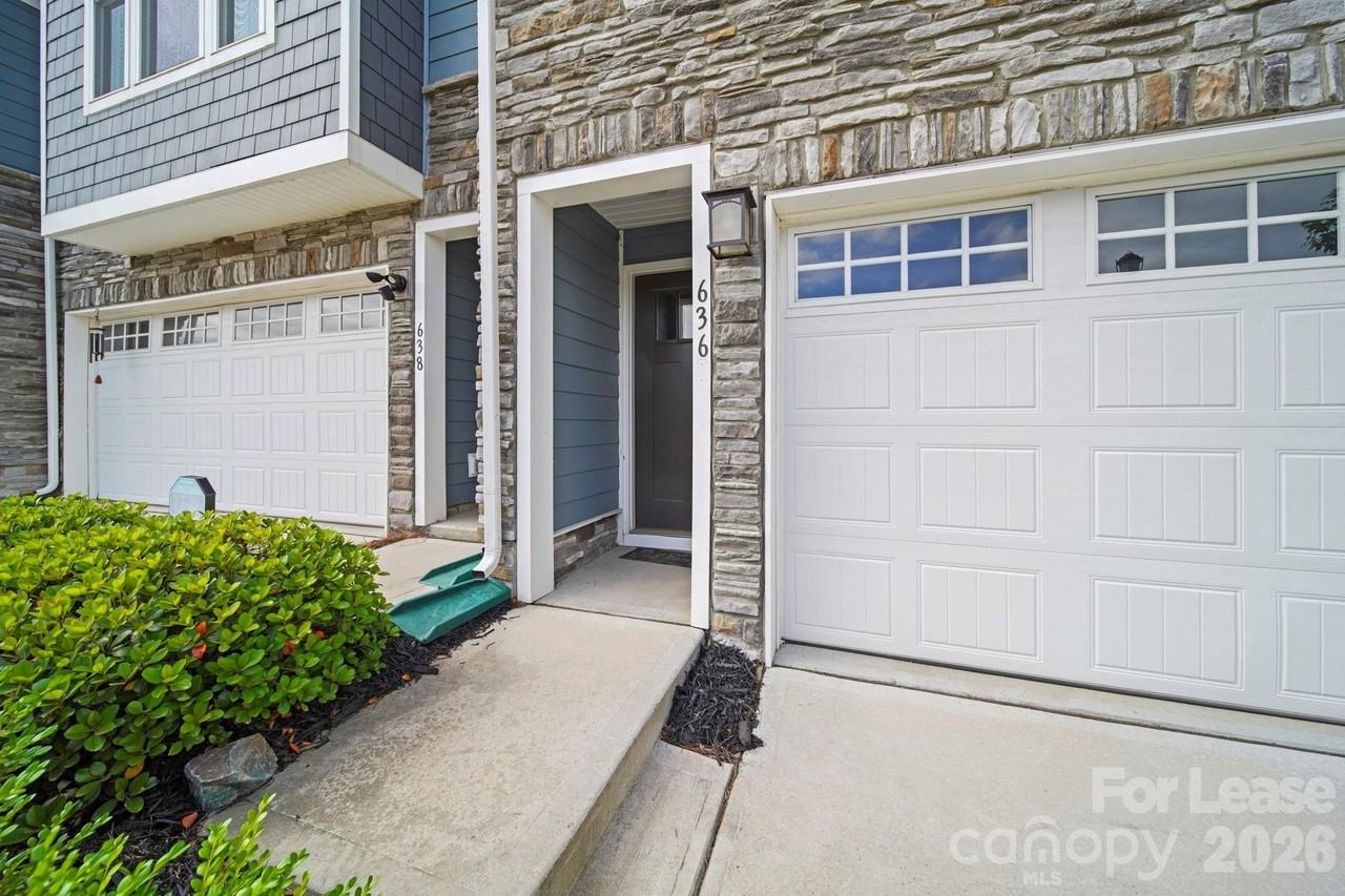 636 Crudent Rd - Photo 4 of 41