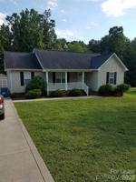 featured image of 104 E Pine St