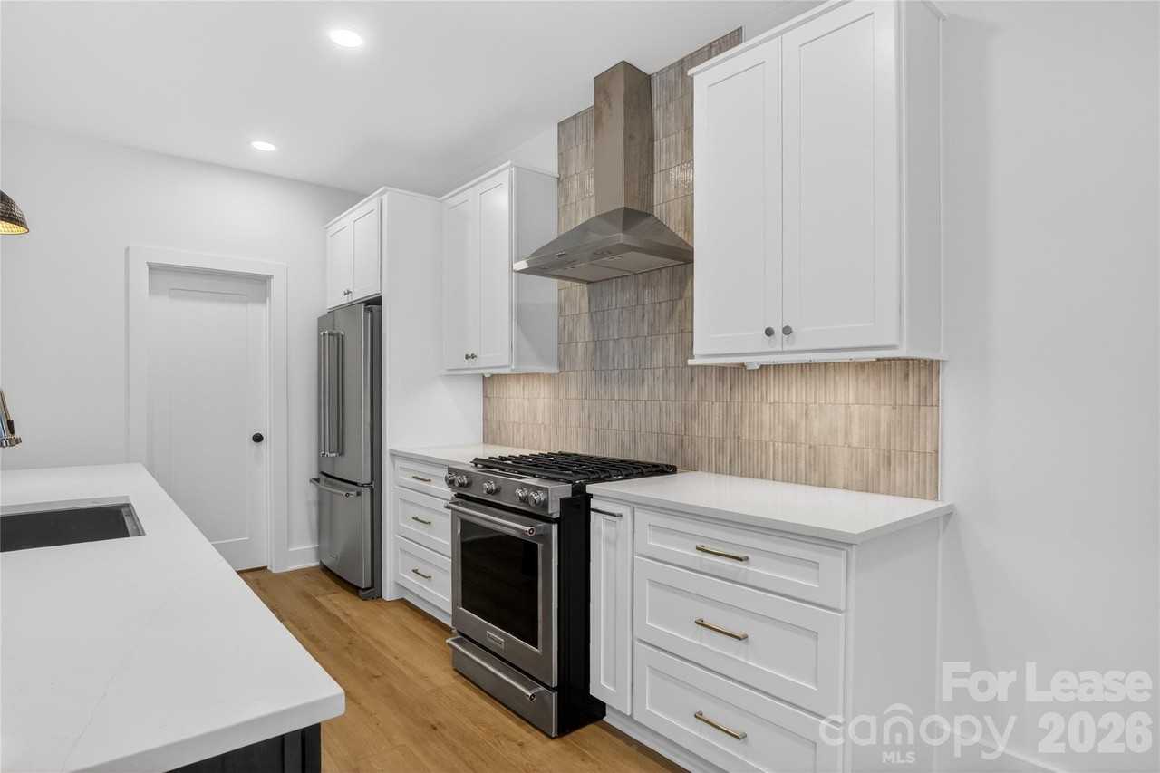 1315 Condon St - Photo 5 of 12