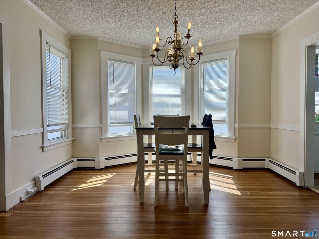22 Edward St - Photo 5 of 12