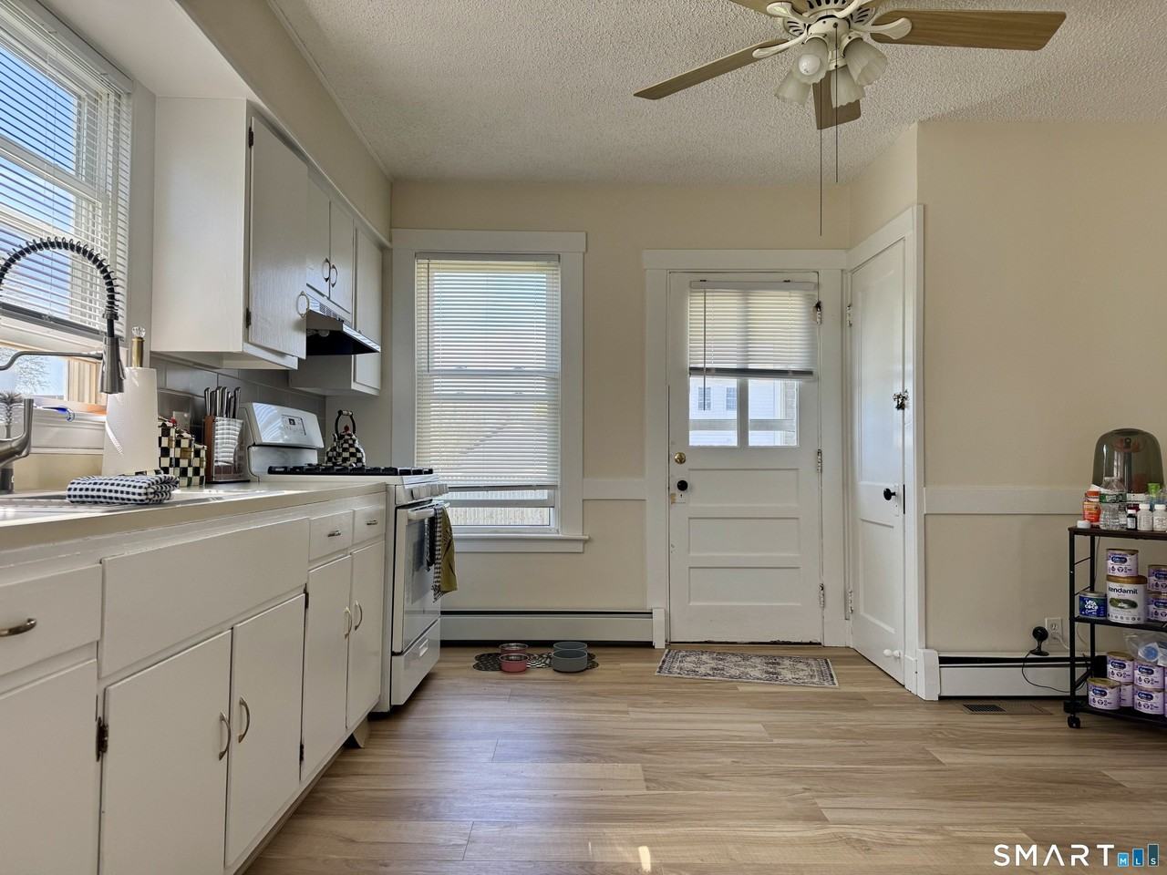 22 Edward St - Photo 7 of 12