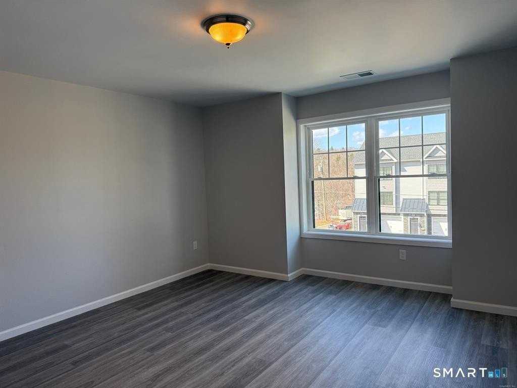 550 High St #2 - Photo 6 of 19