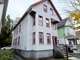 featured image of 186 Farren Ave #2