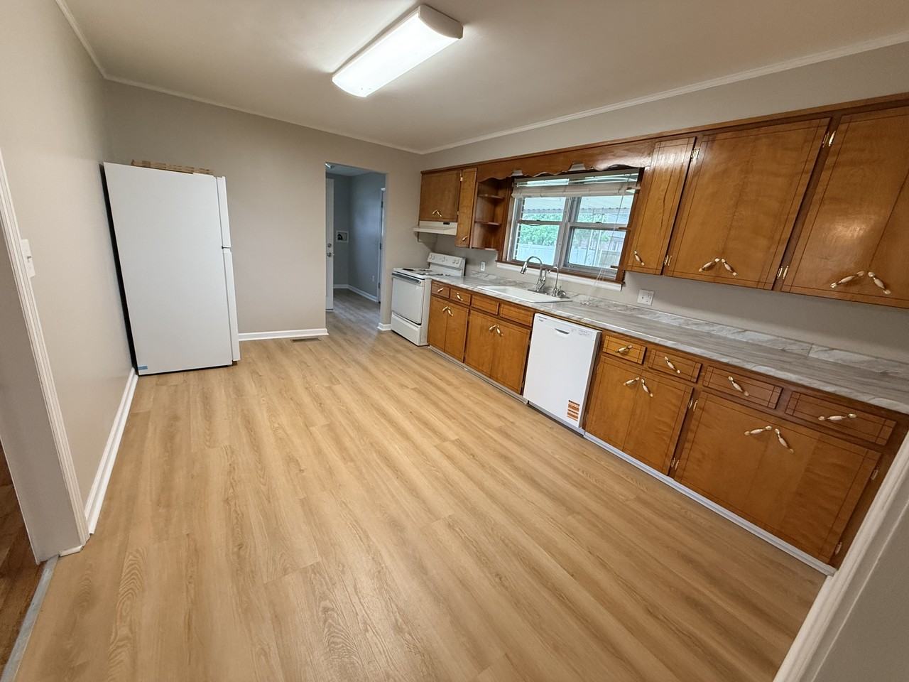 514 Oliver Dr #1 - Photo 5 of 21