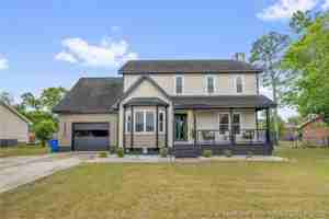 featured image of 7457 Avila Dr