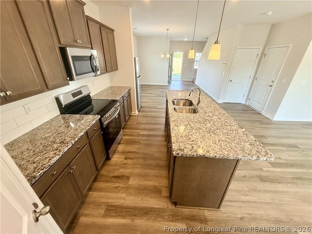 4736 Mastercraft Ct - Photo 7 of 26