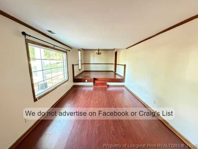 3517 Gowan Ln - Photo 3 of 14