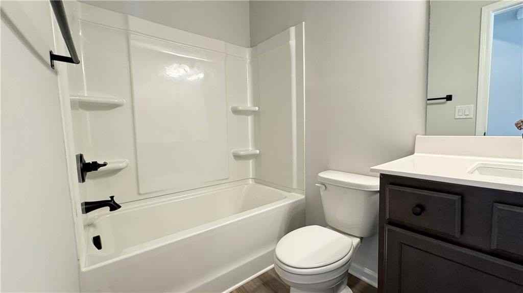 2920 Westgate Park Dr - Photo 7 of 50