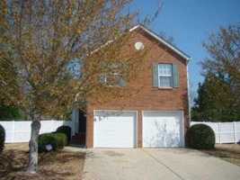 featured image of 835 Camelon Ct