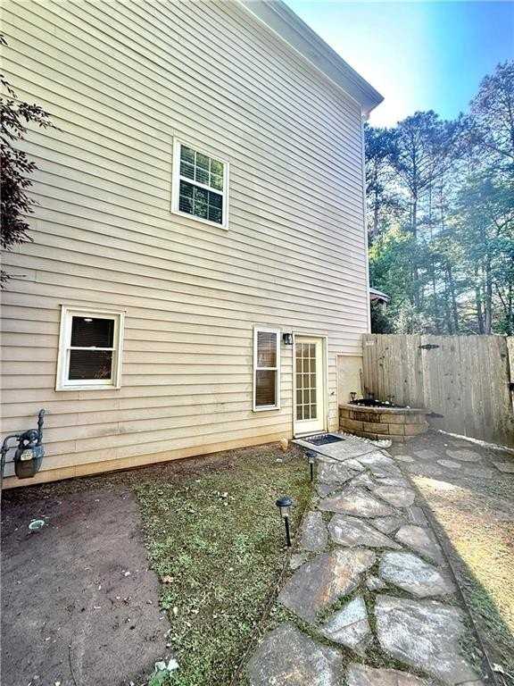 2055 Township Dr - Photo 3 of 11