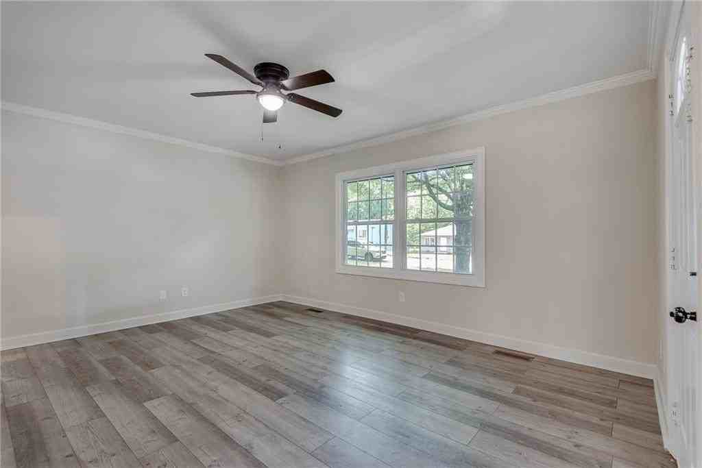 2314 Woodside Way - Photo 7 of 31